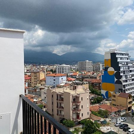 Eq Apartaments Tirana Zewnętrze zdjęcie